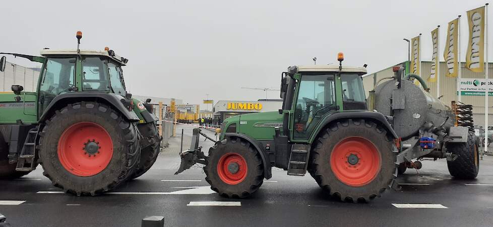 Blokkade bij de Jumbo in Veghel op 11 december.