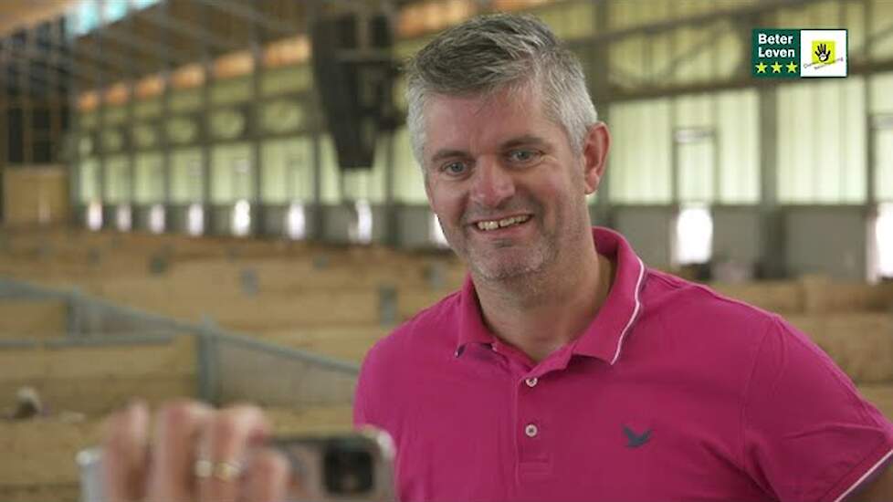 Varkenshouder Jeroen  vertelt over de natuurlijke behoeften van een varken.