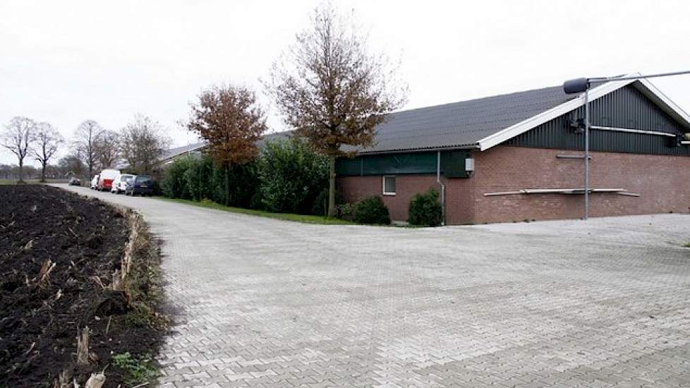 De locatie aan de Boerijendijk was lange tijd de tweede locatie van het bedrijf waar de speenbiggen en vleesvarkens werden gehuisvest. Nu is het de enige locatie. In fasen werden op deze locatie stallen gebouwd, in 2006, 2010 en afgelopen jaar. De stallen