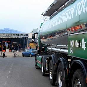 Bij Eko Holland, de cooperatie van 130 biologische melkveehouders, is van een grote groei in nieuwkomers op het moment geen sprake. „De hoeveelheid melk per boer groeit wel gestaag”, zegt Bert Wagenvoort van Eko Holland die inschat dat er een tekort aan b