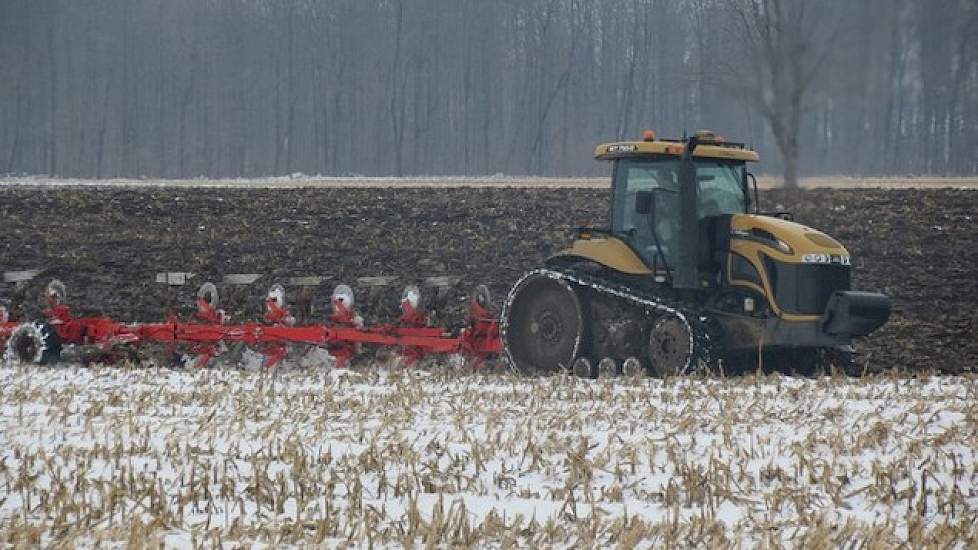 De Canadese grondprijzen zijn afgelopen decennium sterk gestegen. Waar de broers in 2000 nog rond de 7.000 euro per hectare betaalden, lopen de grondprijzen nu op tot soms wel tot 30.000 euro per hectare. Ze hebben de afgelopen jaren dan ook geen grond me