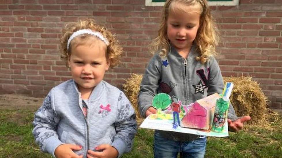 De kersverse ZLTO-vakgroep voorzitter Varkenshouderij William Meulendijks organiseerde weer diverse activiteiten op zijn varkensbedrijf. Dit jaar konden schoolkinderen hun eigen varkensstal van de toekomst bouwen.