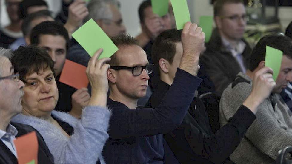 Het publiek was verdeeld over de stelling van Jansen. Ongeveer de helft was het eens met de stelling en andere helft juist niet.